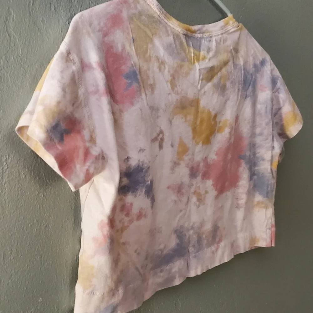 Old Navy Cropped Tie Dye T Shirt